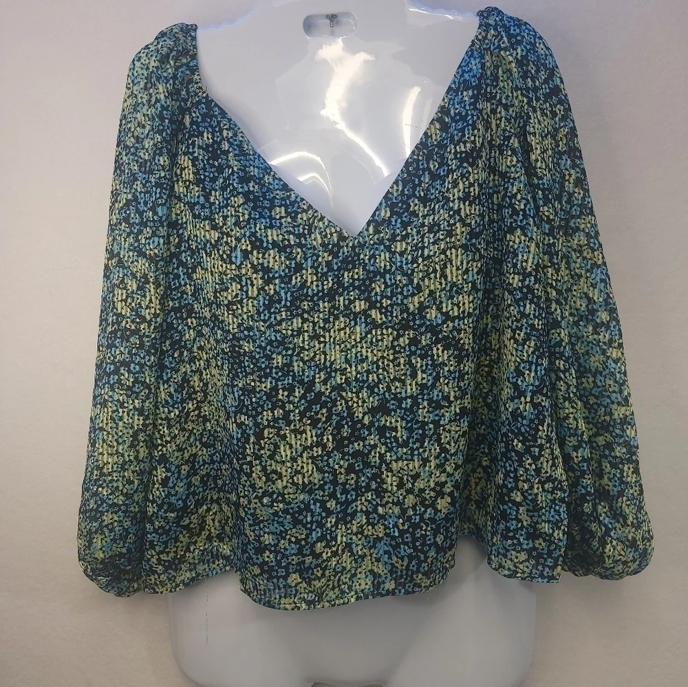 Steve Madden Stevie Top In Black Multicolor Women's Size Medium V-neckline